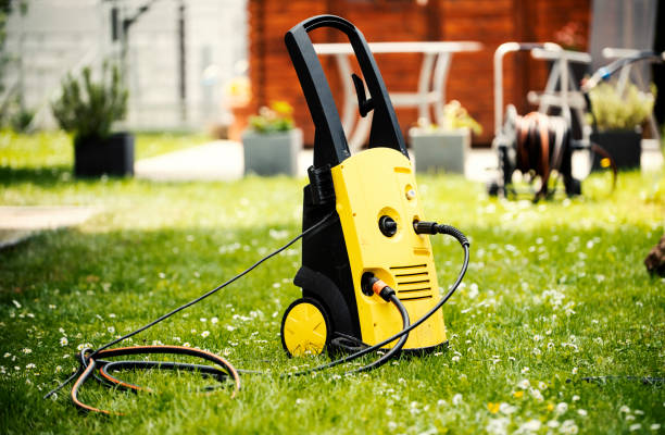 Best Sidewalk and Walkway Cleaning  in Urbana, MD